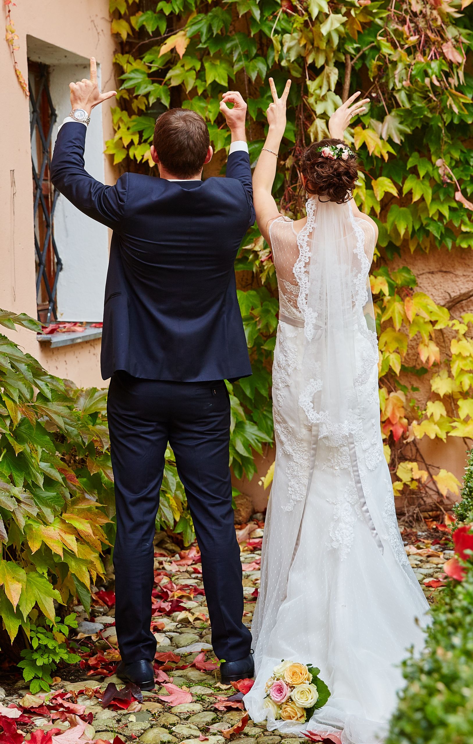 Second Hand Brautkleid · Meerjungfrau · Gr. 36 Foto 3