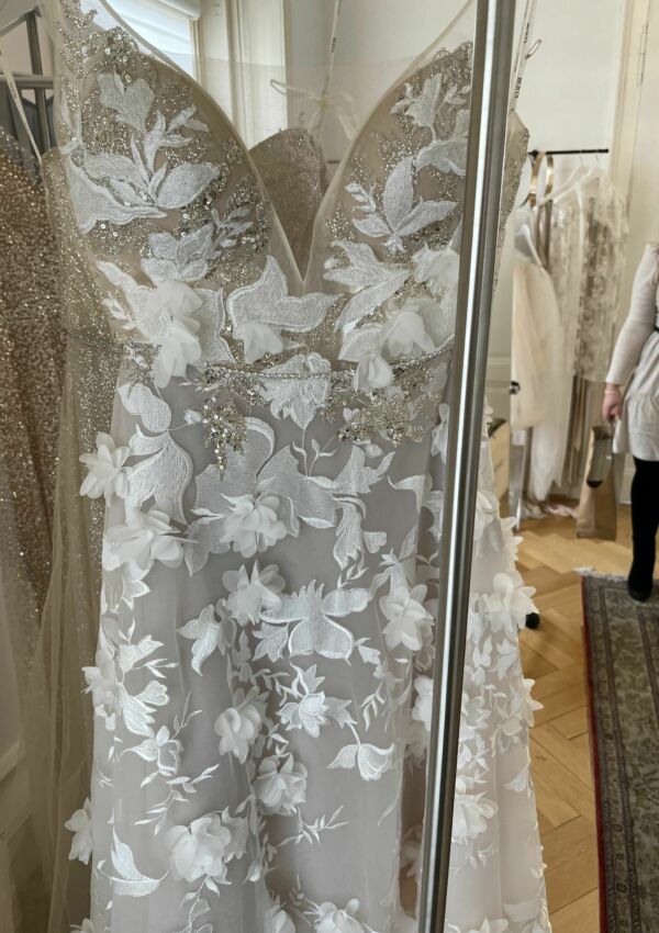 muse by berta second hand