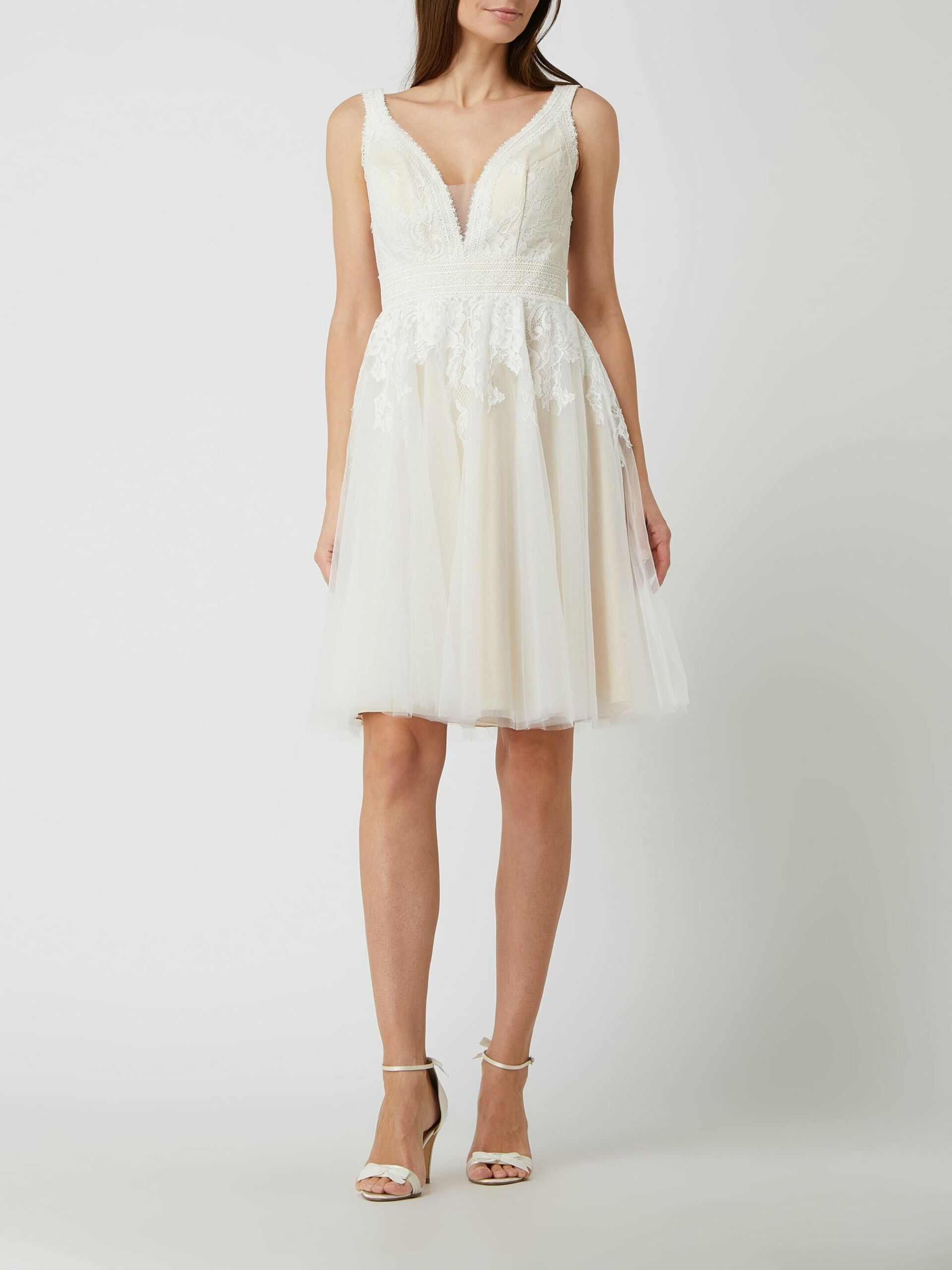 Brautkleid Luxuar Fashion Standesamt Foto 2