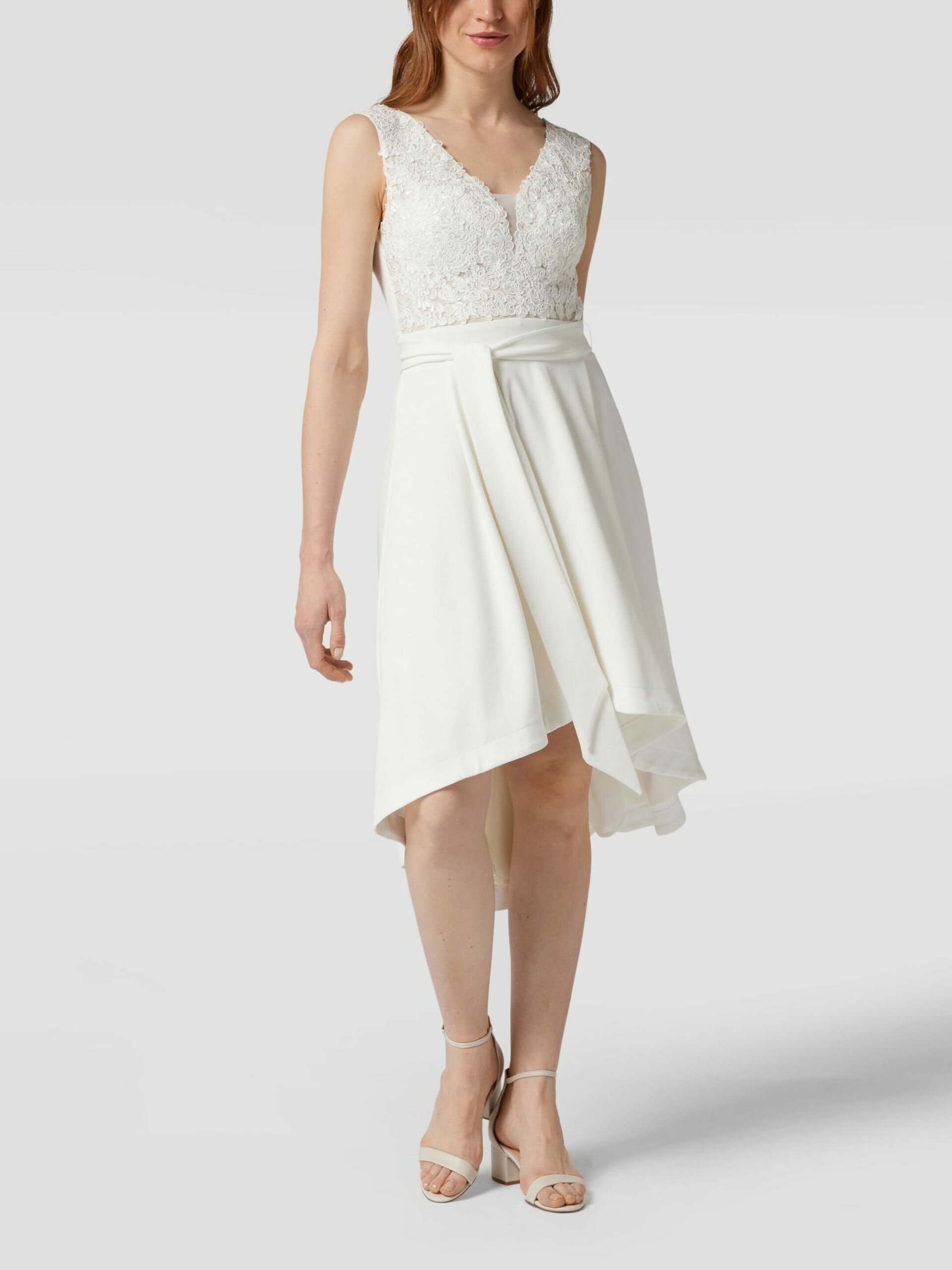 Brautkleid Paradi Standesamt Vokuhila Foto 1