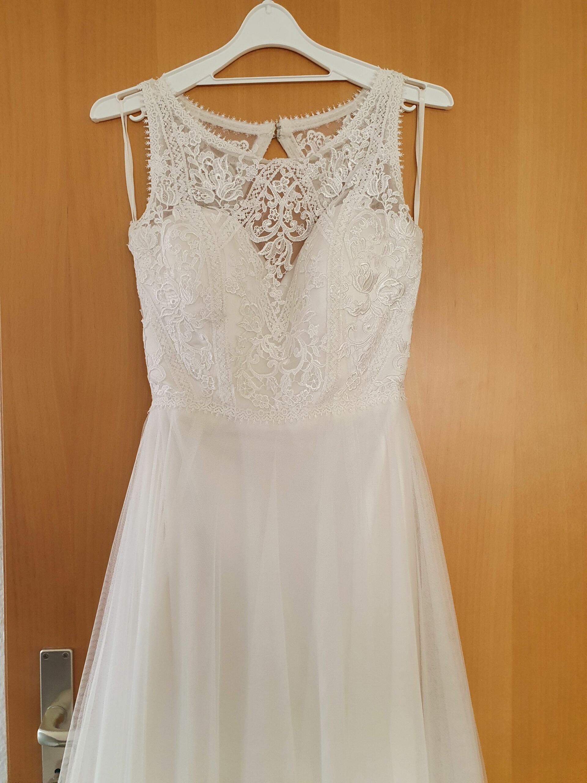 Second Hand Brautkleid A-Linie Gr. 36 Foto 3