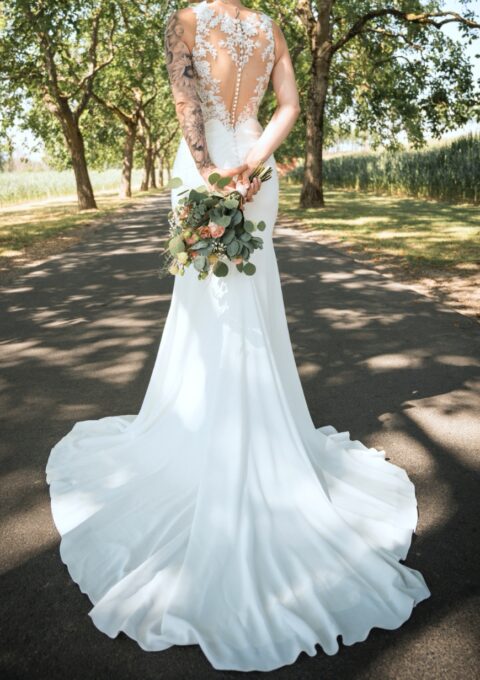 Second Hand Brautkleid White One Barcelona OKAPI Meerjungfrau Gr. 32 Mageschneidert Foto 1