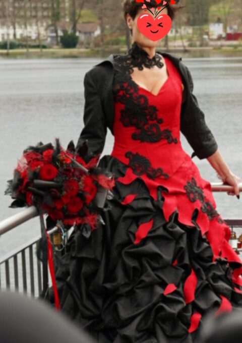 Second Hand Brautkleid Lukardis Feist Flammenkleid Zweiteiler Gr. 40 Maßgeschneidert Foto 2