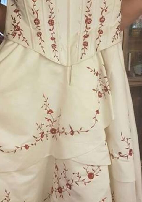 Second Hand Brautkleid Fit and Flare Gr. 50 Maßgeschneidert Foto 1