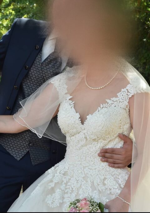 Second Hand Brautkleid Eddy K &8211 La belle Mariee Italia s.r.l A-Linie Gr. 38 Foto 1