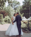 Second Hand Brautkleid Sincerity Bridal / Justin Alexander Stil 3843 Duchesse-Kleid Schultern mit Perlen verziert A-Linie Gr. 52 Foto 4