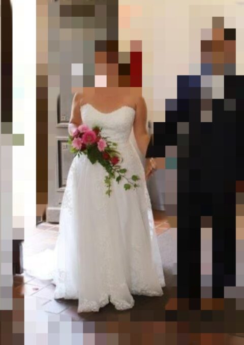 Second Hand Brautkleid Ladybird 1120 A-Linie Gr. 48 Foto 1