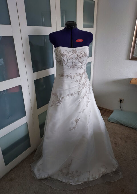 Second Hand Brautkleid Maßgeschneidert A-Linie Gr. 42 Foto 1