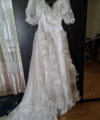 Second Hand Brautkleid Weiß ich nicht Breit Prinzessin Gr. 38 Maßgeschneidert Foto 1