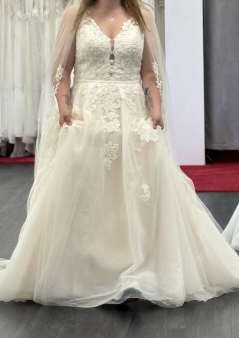 Second Hand Brautkleid Nicht bekannt A-Linie Gr. 44 Neu & ungetragen Foto 1