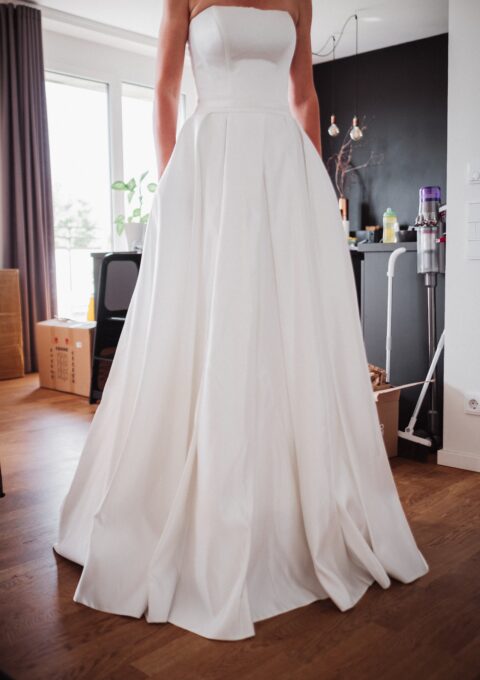 Second Hand Brautkleid A-Linie Gr. 36 Neu & ungetragen Foto 1