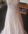 Second Hand Brautkleid Charlotte Emma, Charlotte Logo Emma Charlotte Emma Charlotte Handelsweg 11 1271 EJ Huizen Niederlande Lotus A-Linie Gr. 40 Foto 2