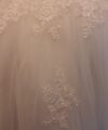 Second Hand Brautkleid Der untere Rand des Kleides müsste gereinigt werden Prinzessin Gr. 44 Foto 2