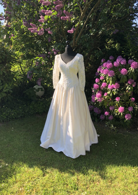 Second Hand Brautkleid A-Linie Gr. 40 Foto 1