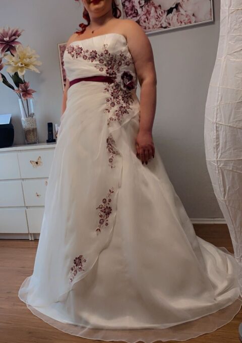 Second Hand Brautkleid Ladybird A-Linie Gr. 52 Maßgeschneidert Foto 1