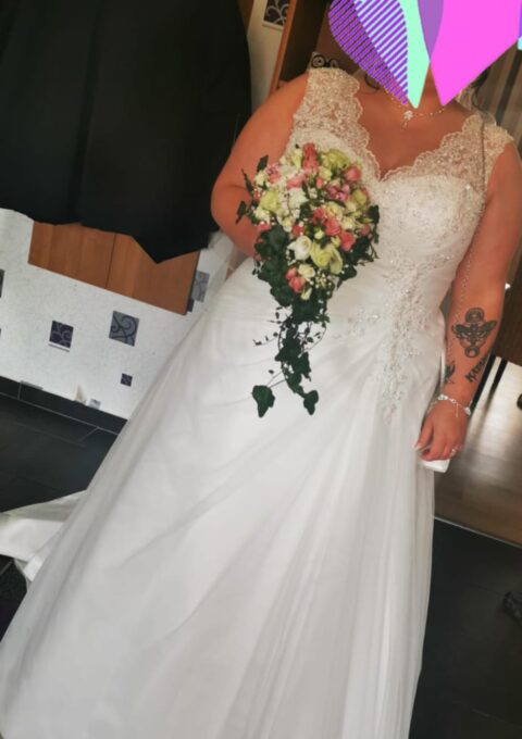 Second Hand Brautkleid Prinzessin Gr. 52 Foto 1