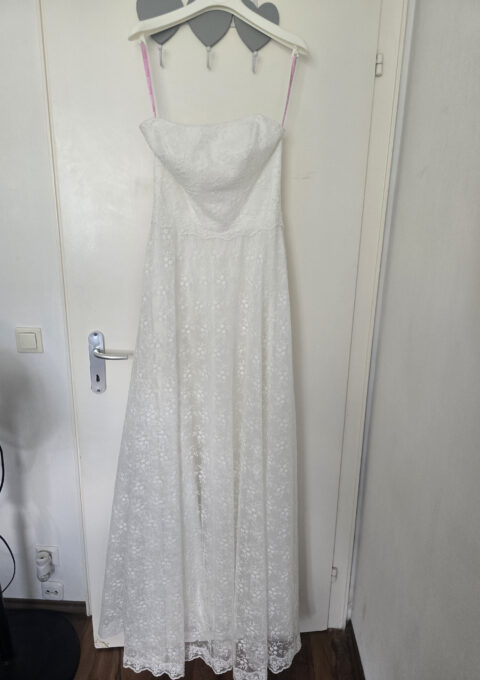 Second Hand Brautkleid lindegger. kssdiebraut A-Linie Gr. 40 Neu & ungetragen Foto 1