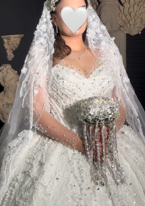 Second Hand Brautkleid Sr Tezcan Seba Moda Prinzessin Gr. 40 Foto 1