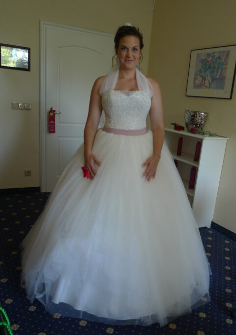 Second Hand Brautkleid Balayi Brautmoden (Kürfürstendamm) Prinzessin Gr. 40 Maßgeschneidert Foto 1