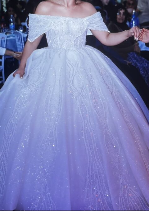 Second Hand Brautkleid Prinzessin Gr. 38 Maßgeschneidert Foto 1