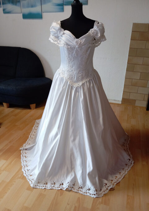 Second Hand Brautkleid Imogene A-Linie Gr. 42 Foto 1