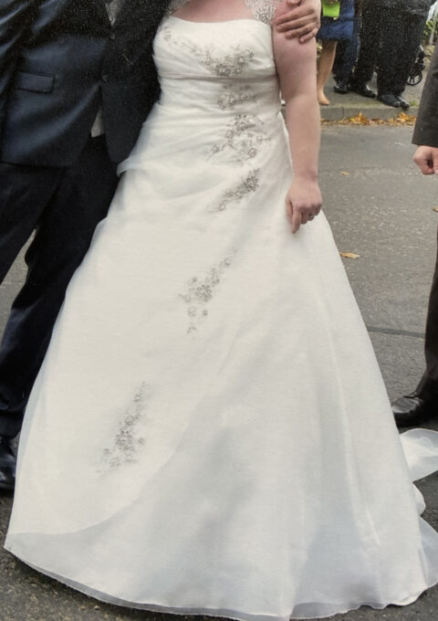 Second Hand Brautkleid Ladybird A-Linie Gr. 46 Foto 1