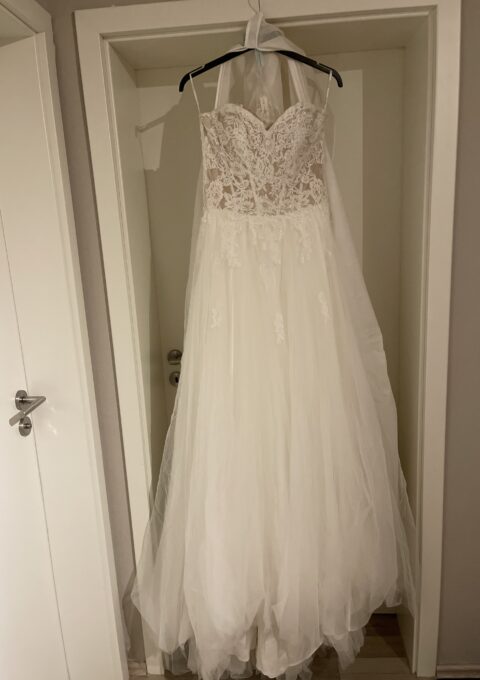 Second Hand Brautkleid Lilly A-Linie Gr. 38 Neu & ungetragen Foto 1