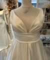 Second Hand Brautkleid St. Patrick / Pronovias Ralea MF RS.R A-Linie Gr. 50 Neu & ungetragen Foto 3