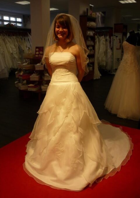 Second Hand Brautkleid glantine Crations A-Linie Gr. 40 Foto 1