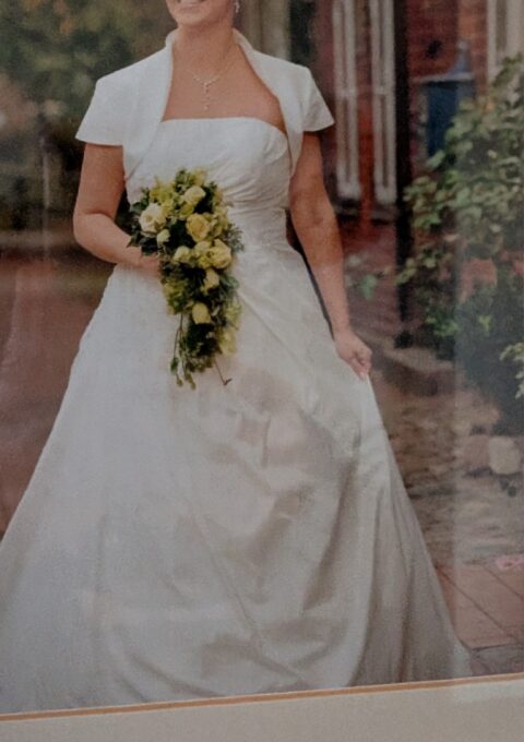 Second Hand Brautkleid A-Linie Gr. 42 Foto 1