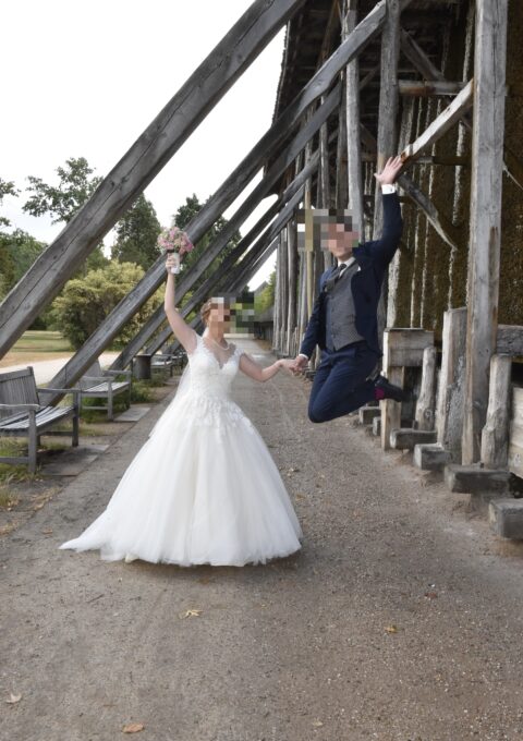 Second Hand Brautkleid Eddy K &8211 La belle Mariee Italia s.r.l A-Linie Gr. 36 Foto 1