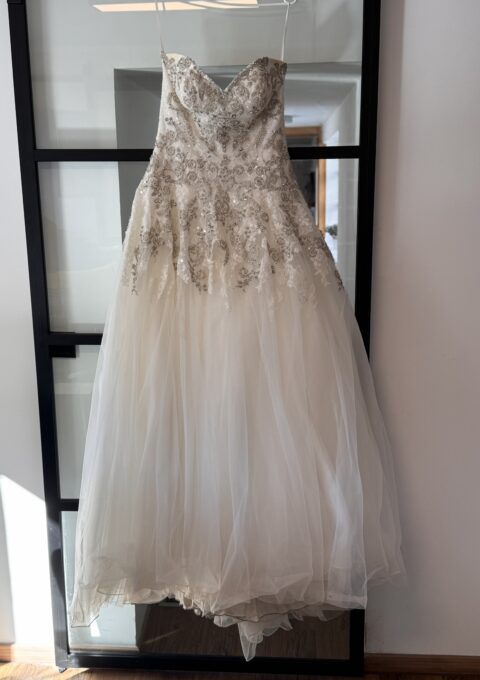 Second Hand Brautkleid Hanneken Prinzessin Gr. 42 Foto 1