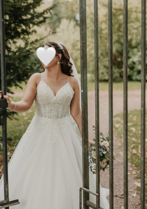 Second Hand Brautkleid Lova A-Linie Gr. 38 Foto 1