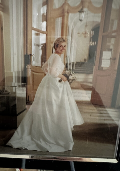 Second Hand Brautkleid Prinzessin Gr. 38 Mageschneidert Foto 1