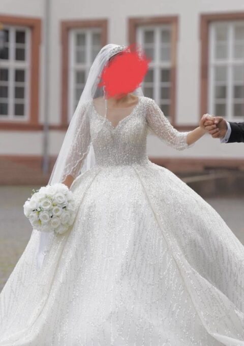 Second Hand Brautkleid Trkei Prinzessin Gr. 32 Foto 1