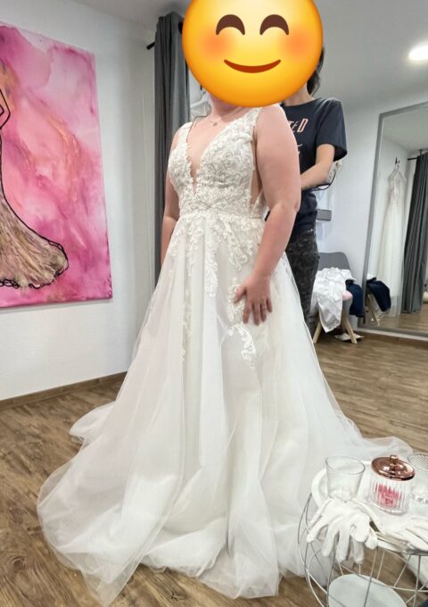 Second Hand Brautkleid Frida Claire Prinzessin Gr. 44 Neu & ungetragen Foto 1