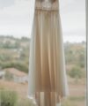 Second Hand Brautkleid Lillian West Style Nummer: 66181, Farbe: Ivory / Nude A-Linie Gr. 40 Foto 1
