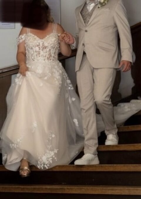 Second Hand Brautkleid Madi Lane A-Linie Gr. 40 Foto 1
