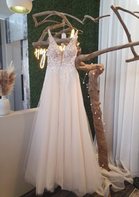 Second Hand Brautkleid Melory Melory Gulsina A-Linie Gr. 38 Neu & ungetragen Foto 1