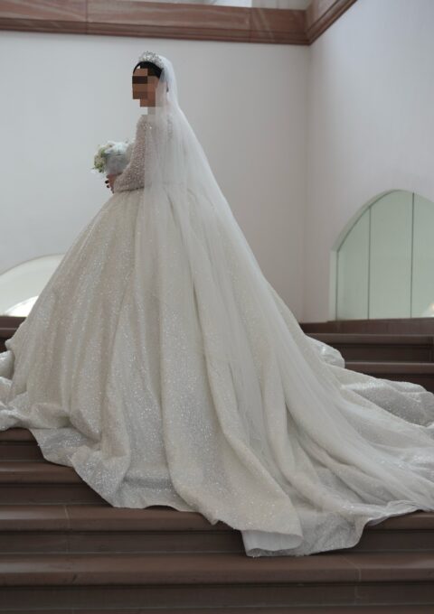 Second Hand Brautkleid La Blanche Prinzessin Gr. 44 Foto 1