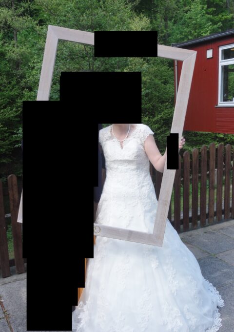 Second Hand Brautkleid Ivory V&ampV by Hella Ivory Empire Gr. 40 Foto 1