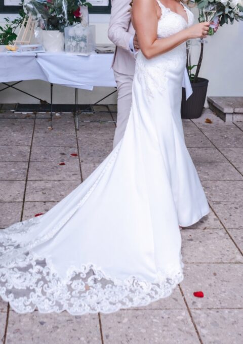 Second Hand Brautkleid Stella York Fit and Flare Gr. 40 Foto 1