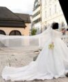 Second Hand Brautkleid Aus einer hochwertigen Boutique in Mannheim, wurde mit Handarbeit geschneidert auf Wunsch Prinzessin Gr. 42 Foto 1