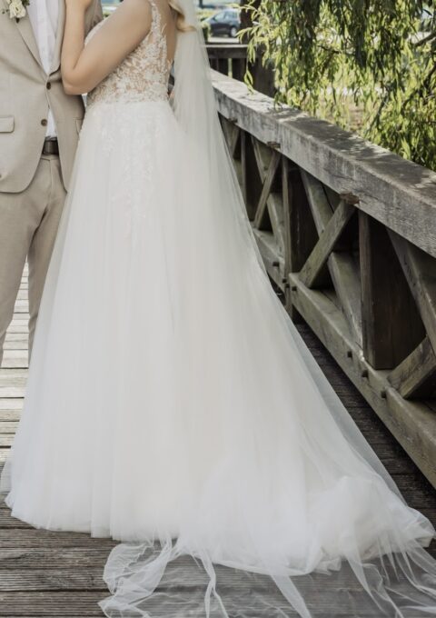 Second Hand Brautkleid Daniela Di Marino Viola Monica Loretti A-Linie Gr. 40 Foto 1
