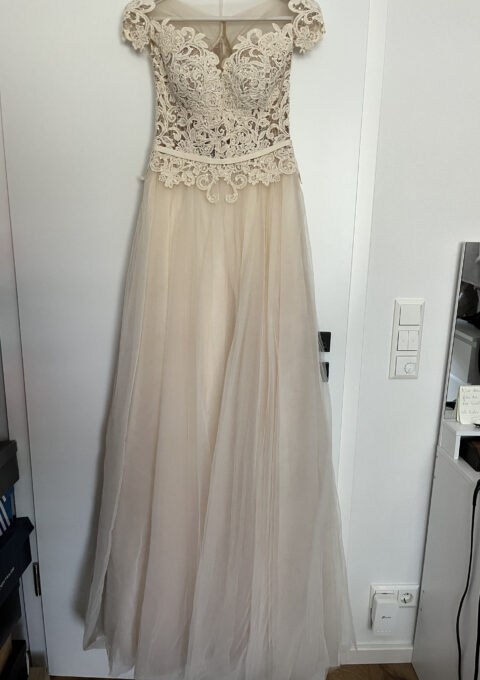 Second Hand Brautkleid Papilio A-Linie Gr. 34 Neu & ungetragen Foto 1