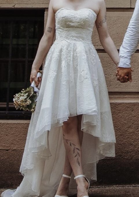 Second Hand Brautkleid Ann Angelex Vokuhila Gr. 34 Foto 1