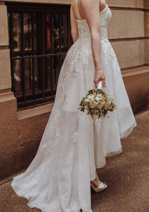 Second Hand Brautkleid Ann Angelex Vokuhila Gr. 34 Foto 1