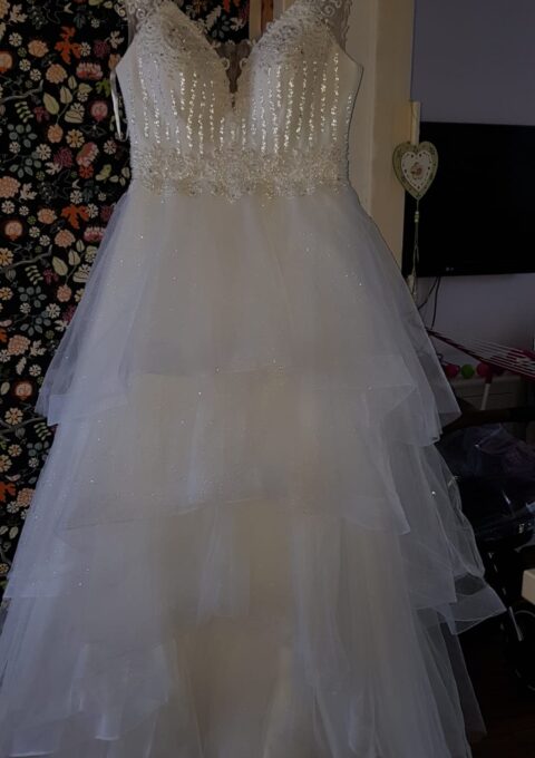 Second Hand Brautkleid Anactacia Brautmode Rio Prinzessin Gr. 38 Foto 1