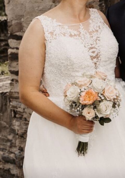 Second Hand Brautkleid Bei Marie Bernal gekauft. Prinzessin Gr. 44 Foto 1