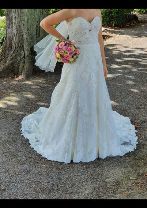 Second Hand Brautkleid White One Barcelona A-Linie Gr. 36 Foto 1